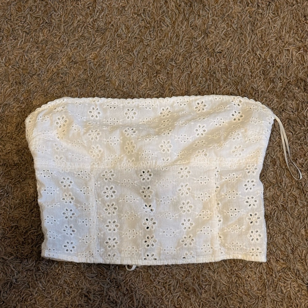 Edikted White Eyelet Lace Strapless Top